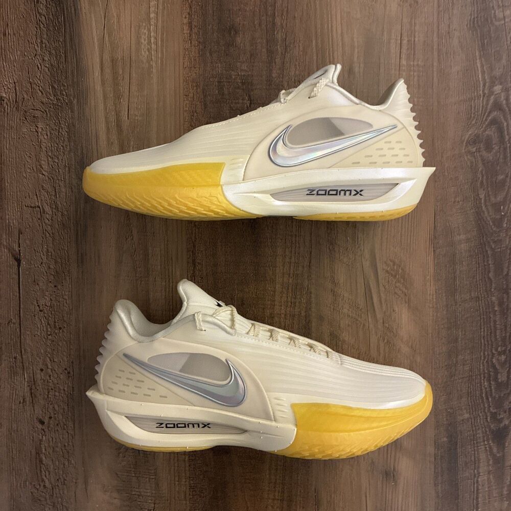 Nike G.T. Cut 3 Turbo x JuJu Men Size 8.5 Basketball Shoes Coconut Milk Yellow